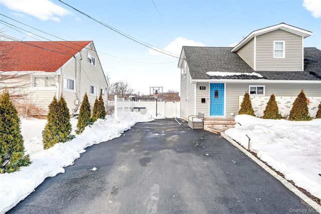 53 Hazelton Road, Yonkers, NY 10710