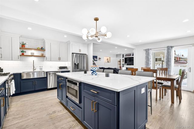 53 Hazelton Road, Yonkers, NY 10710