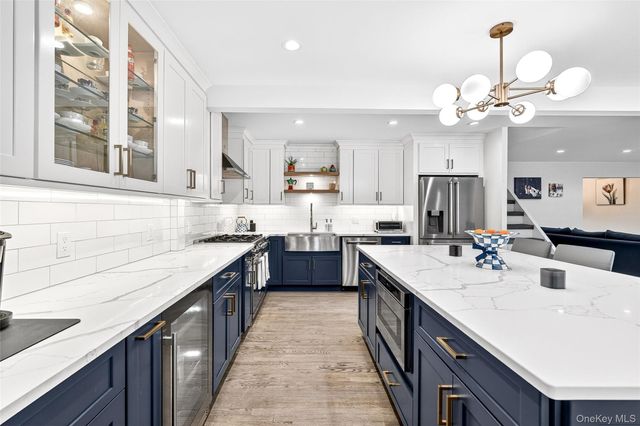 53 Hazelton Road, Yonkers, NY 10710