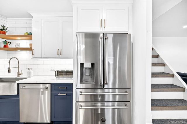 53 Hazelton Road, Yonkers, NY 10710