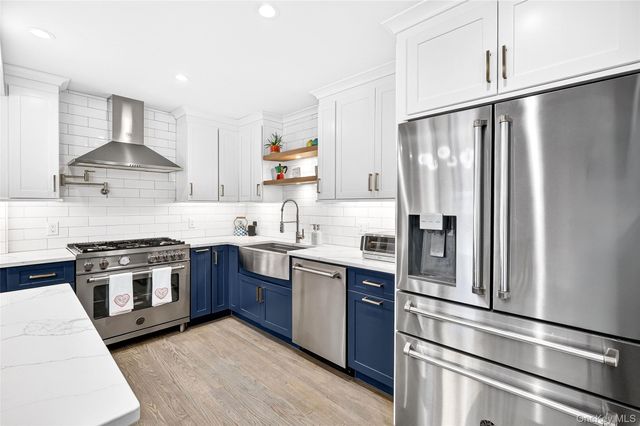 53 Hazelton Road, Yonkers, NY 10710