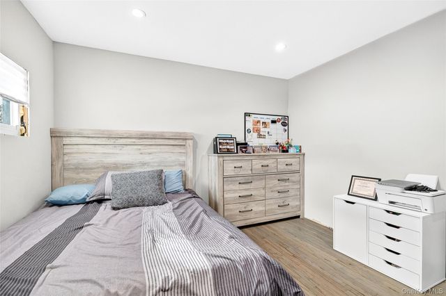 53 Hazelton Road, Yonkers, NY 10710