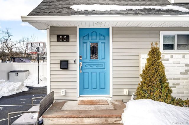 53 Hazelton Road, Yonkers, NY 10710