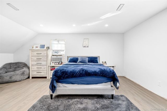 53 Hazelton Road, Yonkers, NY 10710