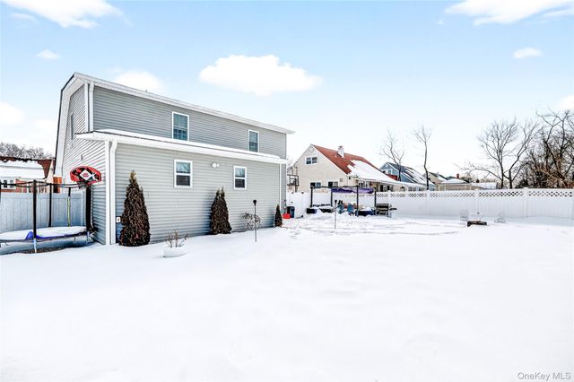 53 Hazelton Road, Yonkers, NY 10710