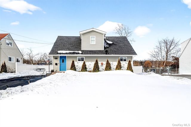 53 Hazelton Road, Yonkers, NY 10710