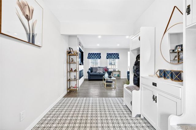 53 Hazelton Road, Yonkers, NY 10710