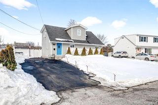 53 Hazelton Road, Yonkers, NY 10710