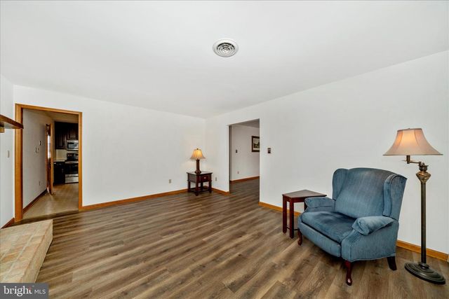 8415 CRUM RD, Walkersville, MD 21793