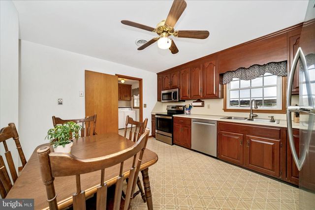 8415 CRUM RD, Walkersville, MD 21793