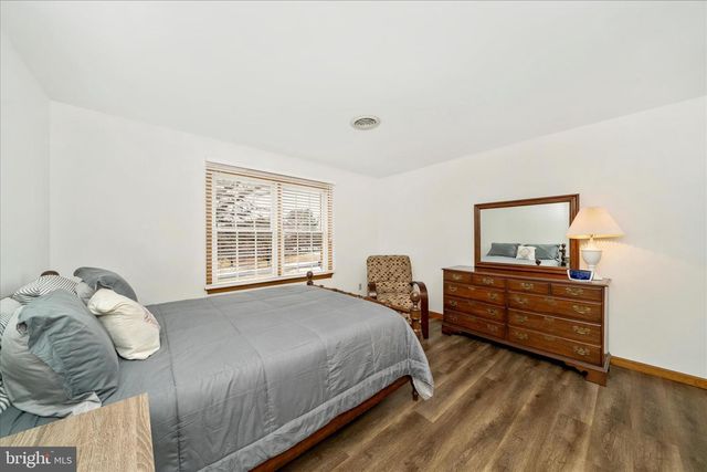 8415 CRUM RD, Walkersville, MD 21793