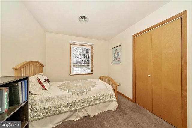 8415 CRUM RD, Walkersville, MD 21793