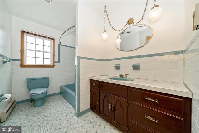 8415 CRUM RD, Walkersville, MD 21793