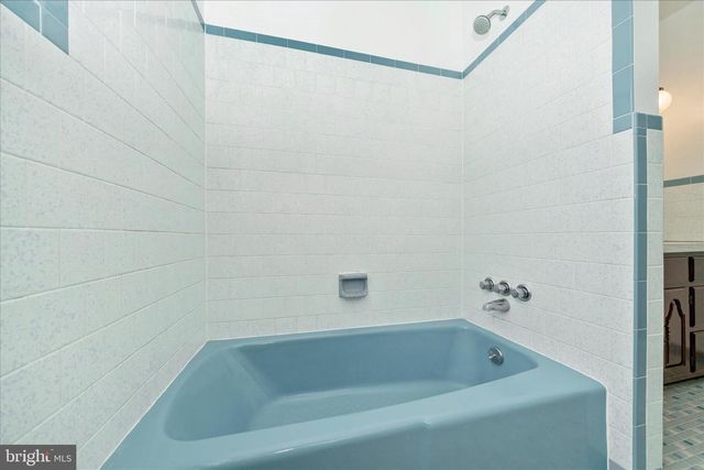 8415 CRUM RD, Walkersville, MD 21793