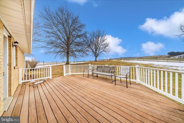 8415 CRUM RD, Walkersville, MD 21793