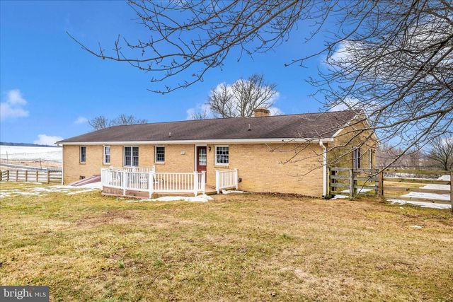 8415 CRUM RD, Walkersville, MD 21793