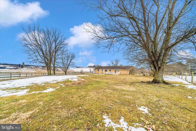 8415 CRUM RD, Walkersville, MD 21793