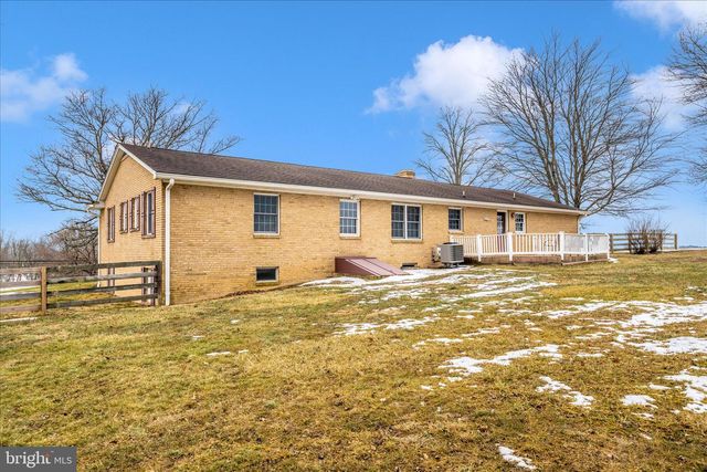 8415 CRUM RD, Walkersville, MD 21793