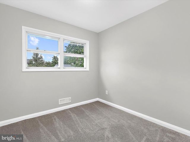 901 VANDERWOOD RD, Baltimore, MD 21228
