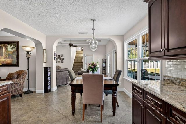 14 VILLAGE DRIVE, Ormond Beach, FL 32174