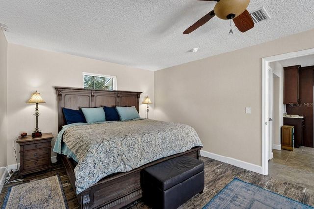 14 VILLAGE DRIVE, Ormond Beach, FL 32174