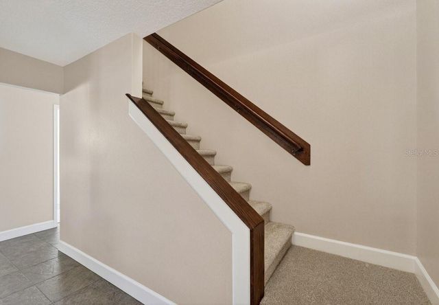 14 VILLAGE DRIVE, Ormond Beach, FL 32174