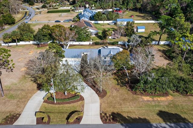 14 VILLAGE DRIVE, Ormond Beach, FL 32174