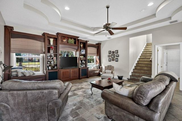 14 VILLAGE DRIVE, Ormond Beach, FL 32174