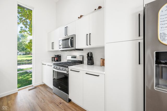 318 N Tacoma Avenue, Indianapolis, IN 46201