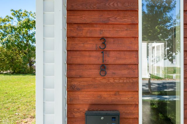 318 N Tacoma Avenue, Indianapolis, IN 46201