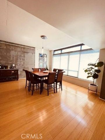 1111 S Grand 1015, Los Angeles, CA 90015