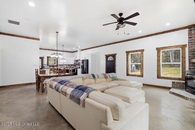 14908 Denman Road, Byhalia, MS 38611