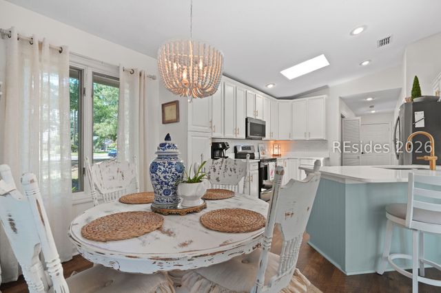 17 Pipers Pond Rd, Bluffton, SC 29910