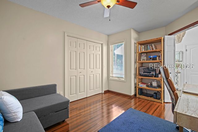 17 Pipers Pond Rd, Bluffton, SC 29910