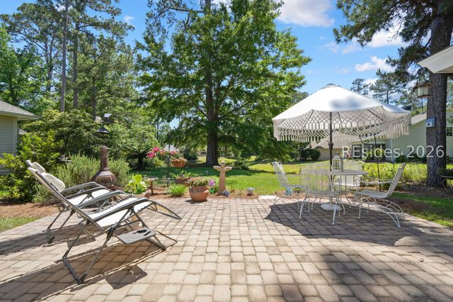 17 Pipers Pond Rd, Bluffton, SC 29910