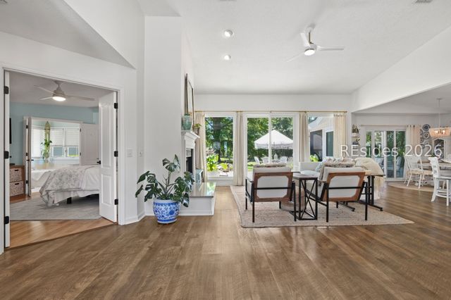 17 Pipers Pond Rd, Bluffton, SC 29910