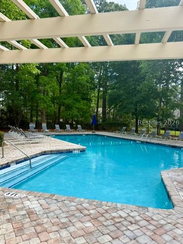 17 Pipers Pond Rd, Bluffton, SC 29910