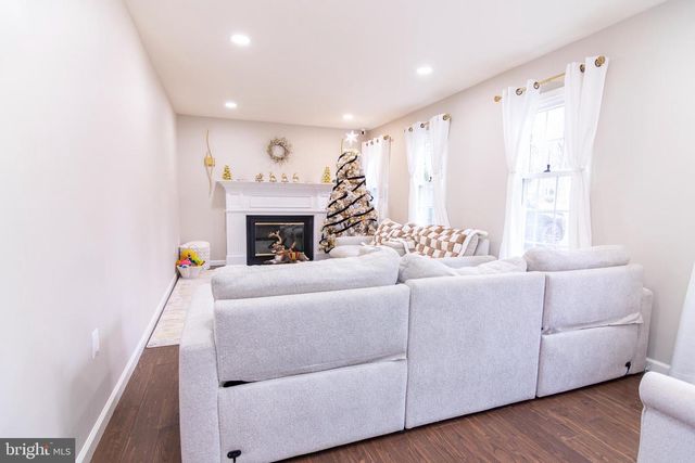 2323 ROSEDOWN DR, Reston, VA 20191