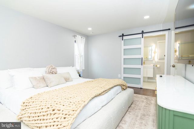 2323 ROSEDOWN DR, Reston, VA 20191