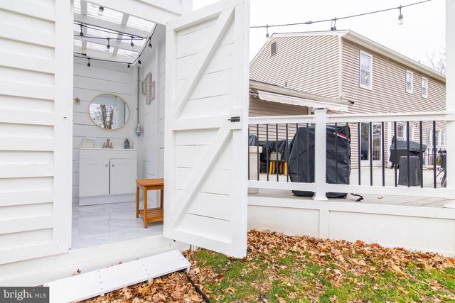 2323 ROSEDOWN DR, Reston, VA 20191