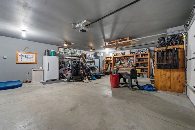 2412 4th Ave. SW, Minot, ND 58701
