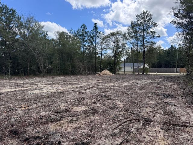 Lot 6 Country Boulevard, Defuniak Springs, FL 32433