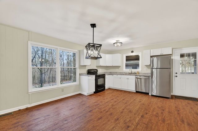 103 Pinecrest Drive, Ellijay, GA 30540