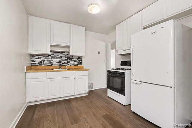 1224 Northwood Drive, Inkster, MI 48141