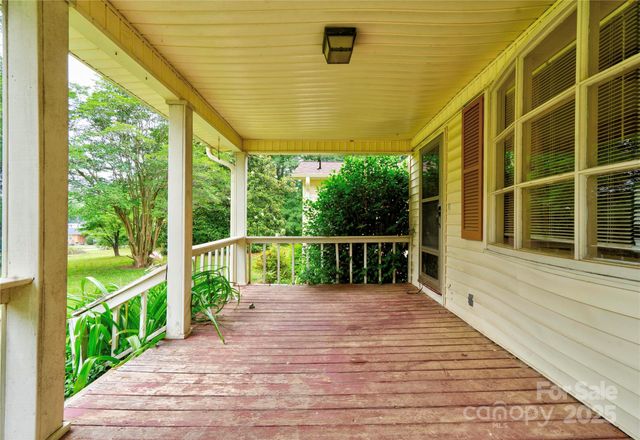 105 Hopewell Church Road, Shelby, NC 28150