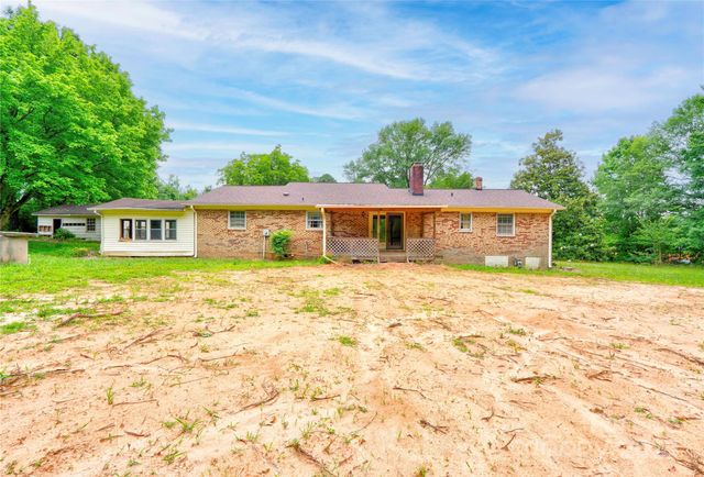 105 Hopewell Church Road, Shelby, NC 28150