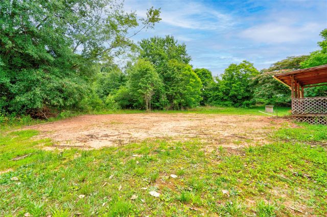 105 Hopewell Church Road, Shelby, NC 28150