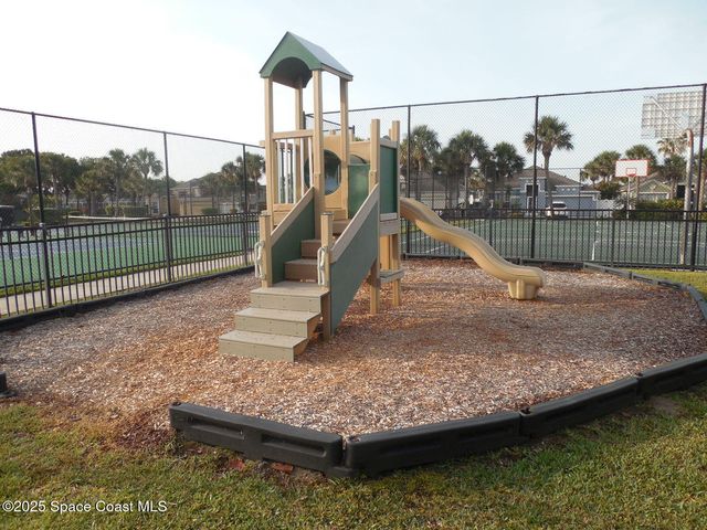 3236 Argo Court, Indialantic, FL 32903