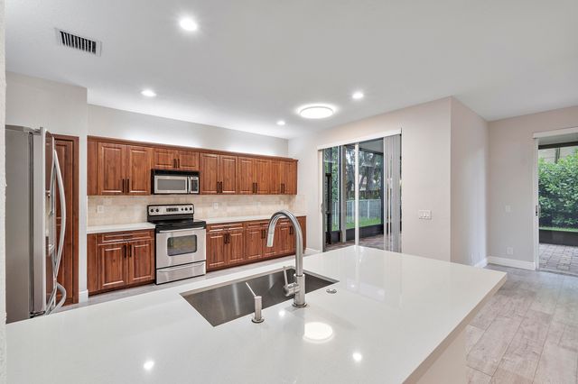 6364 NW 78th Drive, Parkland, FL 33067
