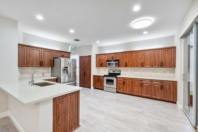 6364 NW 78th Drive, Parkland, FL 33067